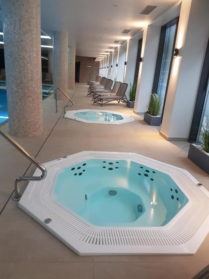 Apartament Baltyk Nadmorskie Tarasy Z Parkingiem Колобжег Экстерьер фото